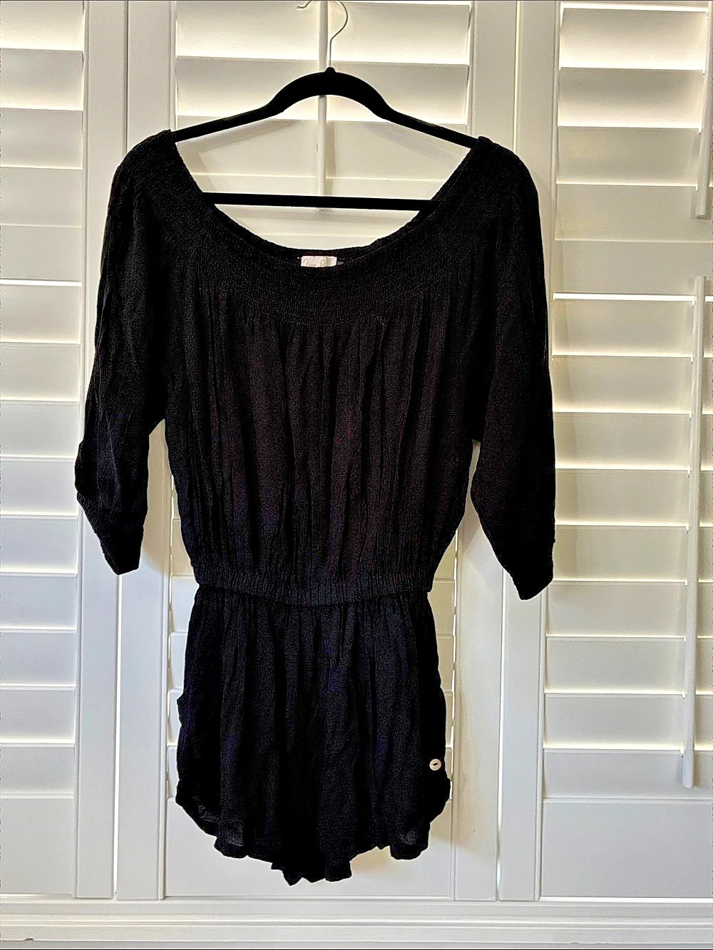 Ava Sky Black Off the Shoulder Romper Size Small Like New
